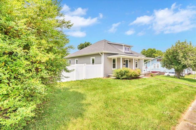 N 323 Blair ST, Vinton, VA 24179