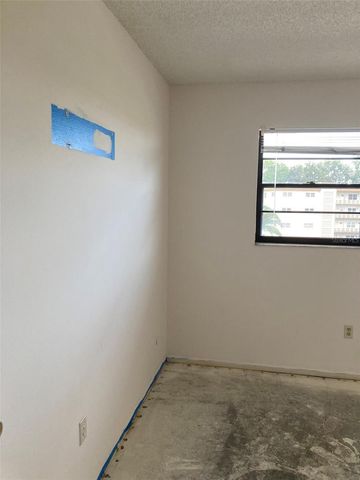 7975 58TH AVENUE N 408, St Petersburg, FL 33709