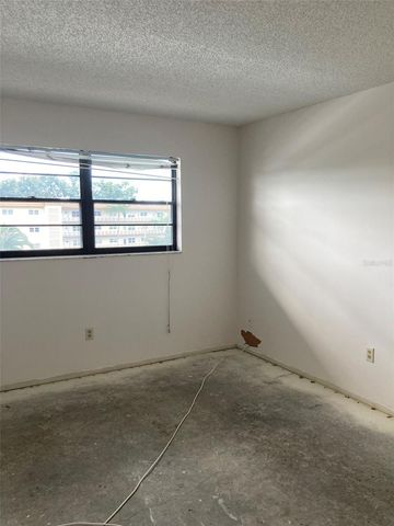 7975 58TH AVENUE N 408, St Petersburg, FL 33709