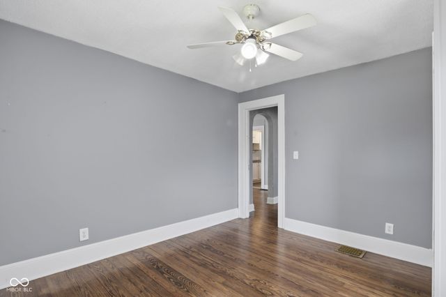 140 N 6th Avenue, Beech Grove, IN 46107