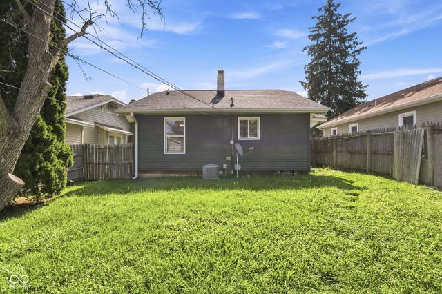 140 N 6th Avenue, Beech Grove, IN 46107