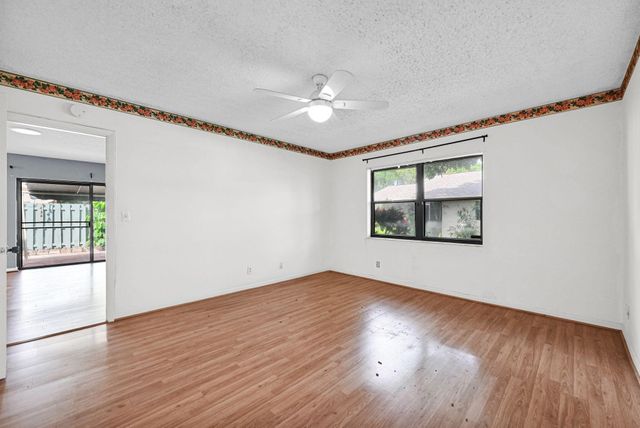 866 NW 25th Avenue, Delray Beach, FL 33445