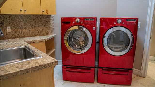 6200 SW 97th Ave, Miami, FL 33173