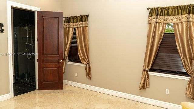 6200 SW 97th Ave, Miami, FL 33173