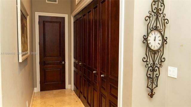 6200 SW 97th Ave, Miami, FL 33173