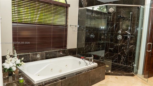 6200 SW 97th Ave, Miami, FL 33173