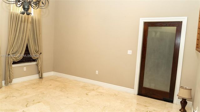 6200 SW 97th Ave, Miami, FL 33173