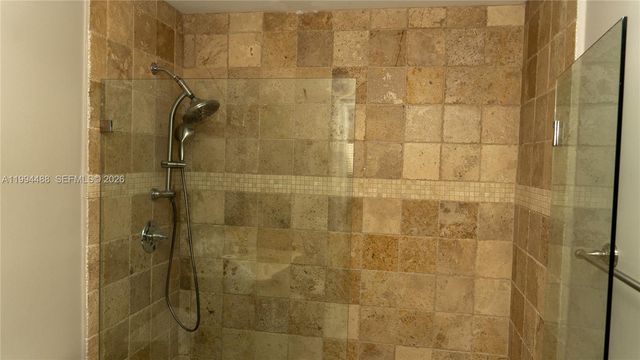 6200 SW 97th Ave, Miami, FL 33173