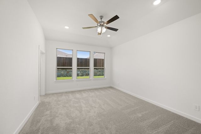 1321 Rothland Lane, Red Oak, TX 75154