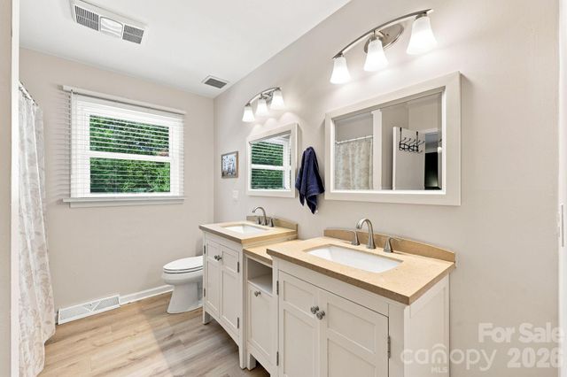 178 Woodland Drive SW, Concord, NC 28025