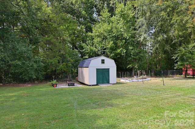 178 Woodland Drive SW, Concord, NC 28025