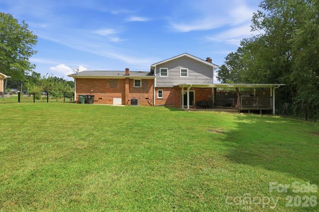 178 Woodland Drive SW, Concord, NC 28025