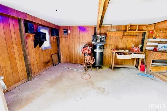 10712 E 200 N, Lafayette, IN 47905