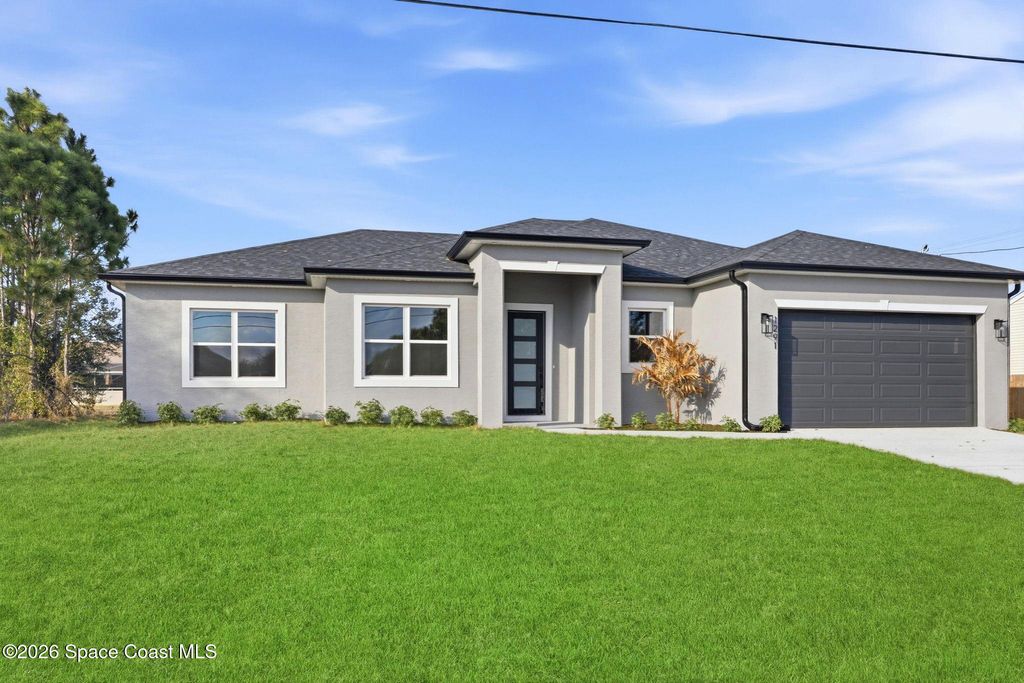 1697 Weiman Road SE, Palm Bay, FL 32909