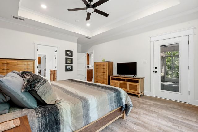 22 Estrella Circle, Hot Springs Village, AR 71909