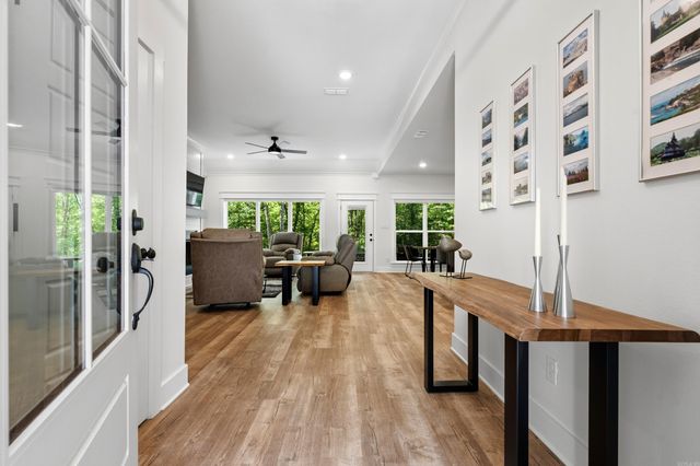 22 Estrella Circle, Hot Springs Village, AR 71909