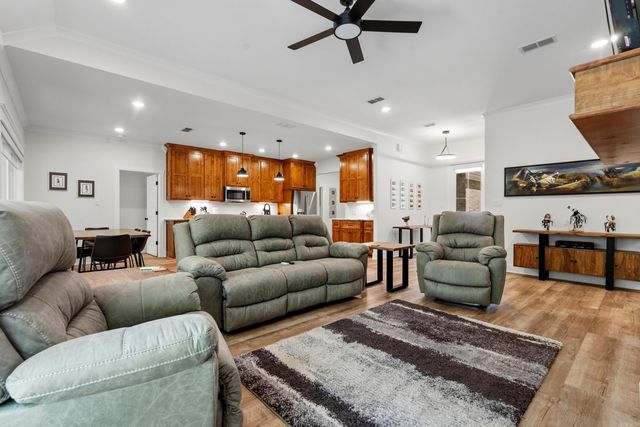 22 Estrella Circle, Hot Springs Village, AR 71909