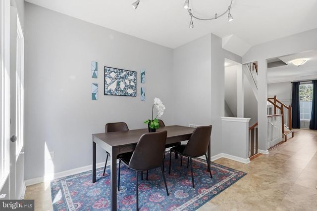 13002 PARK CRESCENT CIR, Herndon, VA 20171