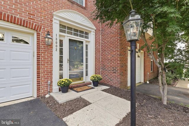 13002 PARK CRESCENT CIR, Herndon, VA 20171