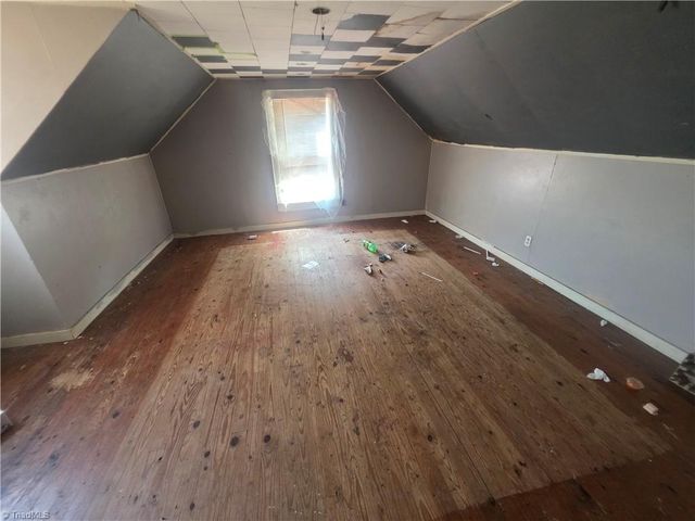 1050 Jacob Street, Thomasville, NC 27360