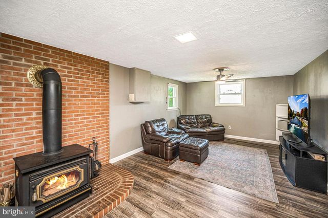 6122 7TH ST, King George, VA 22485