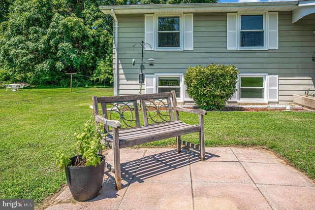 6122 7TH ST, King George, VA 22485