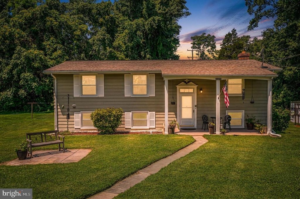 6122 7TH ST, King George, VA 22485