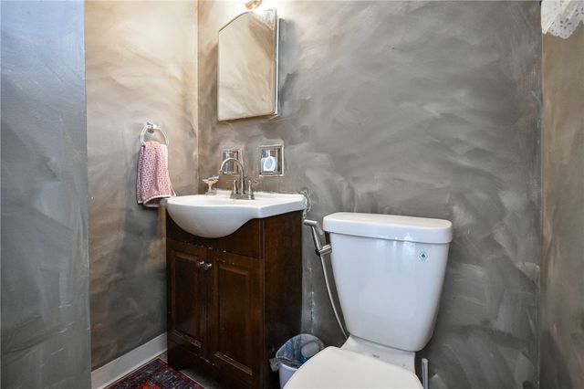 103 Charles Place, Englewood, OH 45322