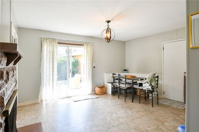 103 Charles Place, Englewood, OH 45322