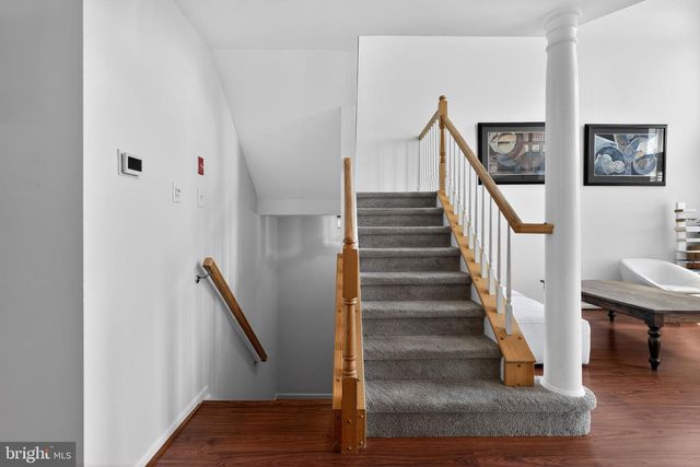 147 TIMOTHY CIR, Wayne, PA 19087