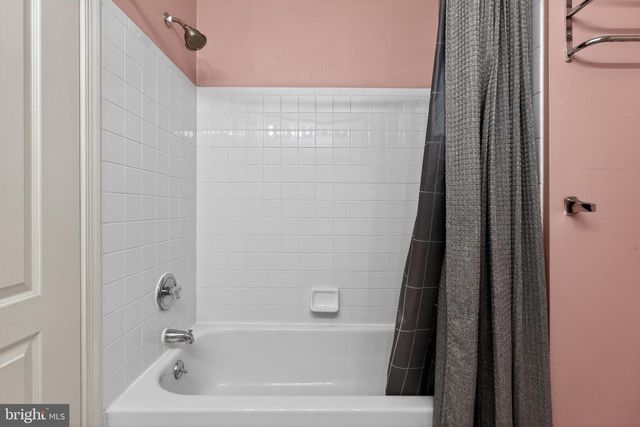 147 TIMOTHY CIR, Wayne, PA 19087