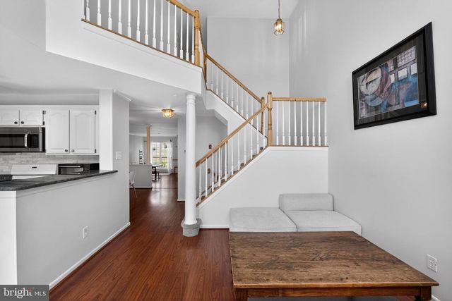 147 TIMOTHY CIR, Wayne, PA 19087