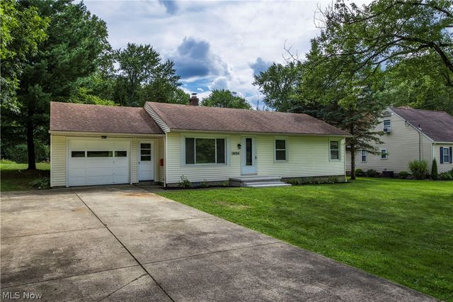 2024 Marhofer Avenue, Stow, OH 44224