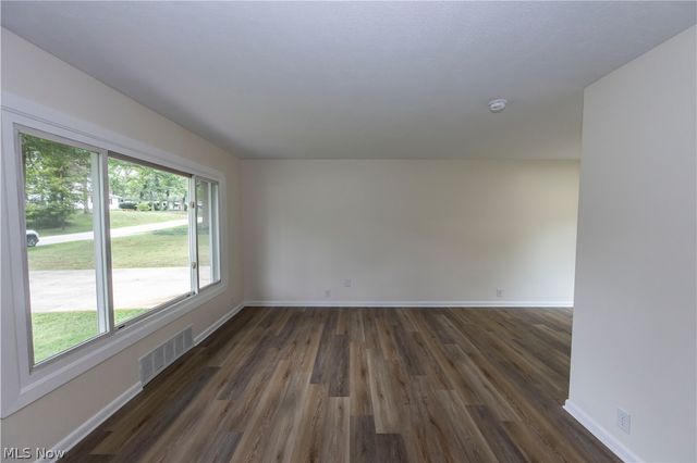 2024 Marhofer Avenue, Stow, OH 44224