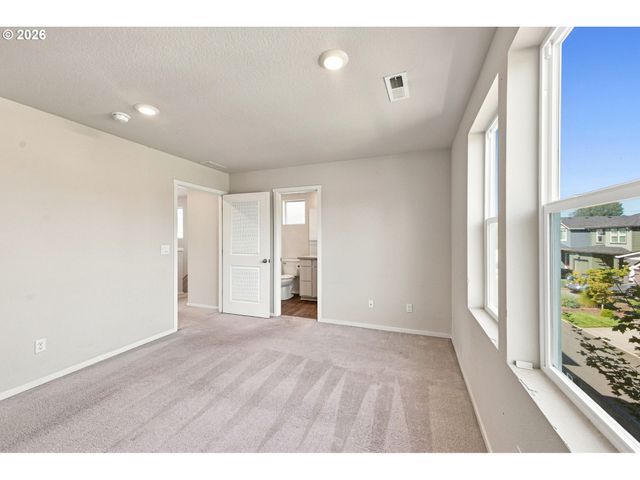 6106 Ne 64TH Way, Vancouver, WA 98661