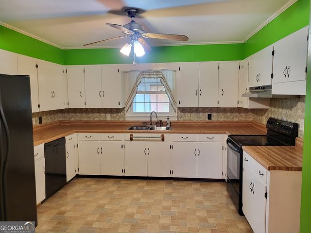 1210 25th Street, Valley, AL 36854