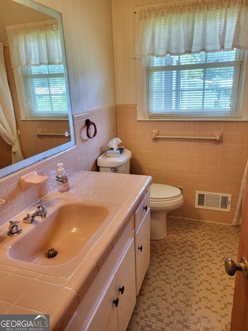 1210 25th Street, Valley, AL 36854