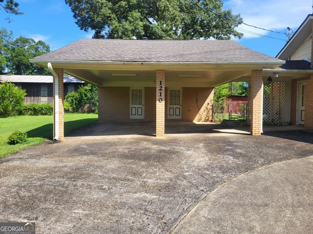 1210 25th Street, Valley, AL 36854
