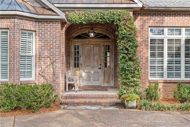 18450 Point Clear Court, Fairhope, AL 36532