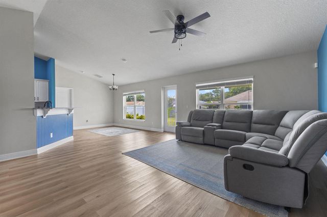 449 SW Exmore Avenue, Port St. Lucie, FL 34983
