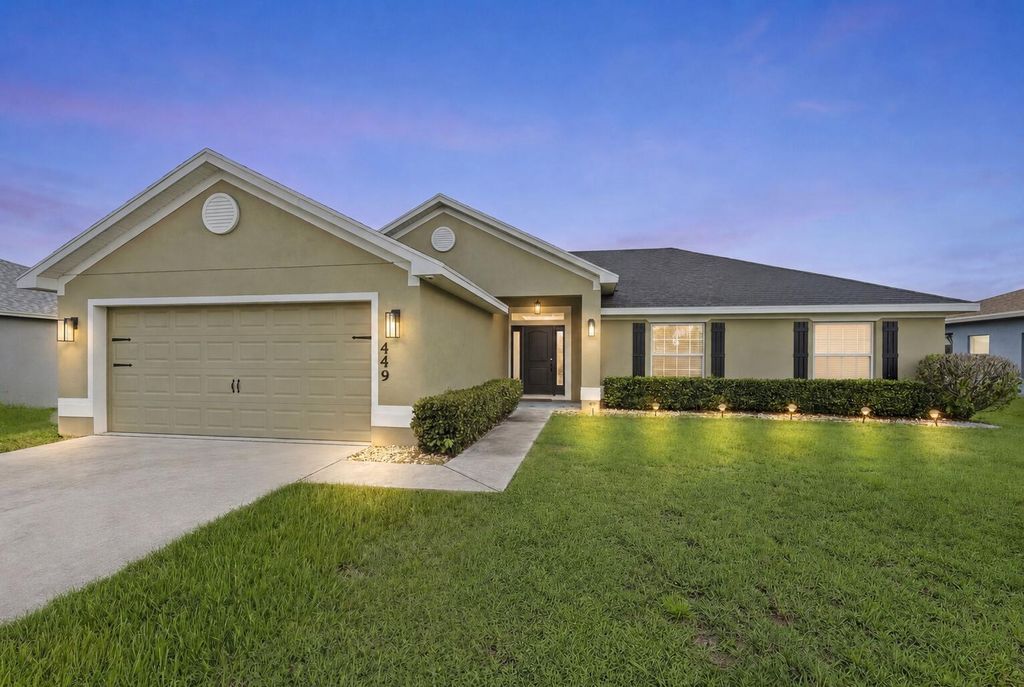 449 SW Exmore Avenue, Port St. Lucie, FL 34983