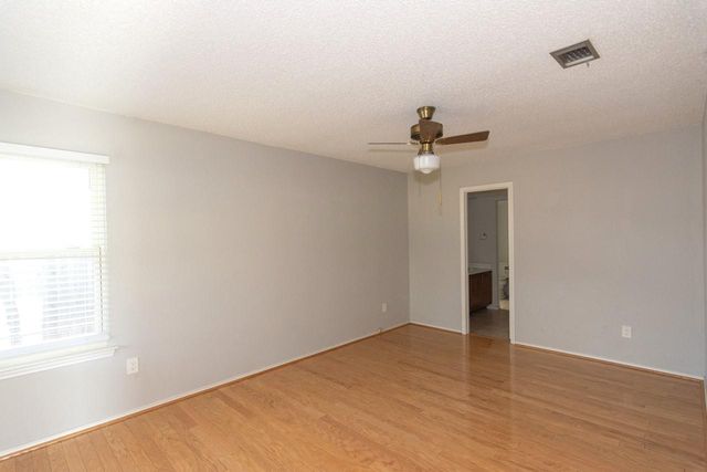 4009 Alexandria DR, Austin, TX 78749