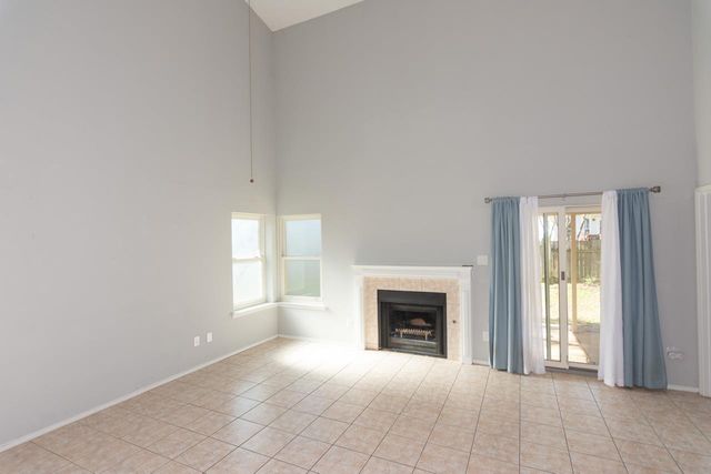 4009 Alexandria DR, Austin, TX 78749