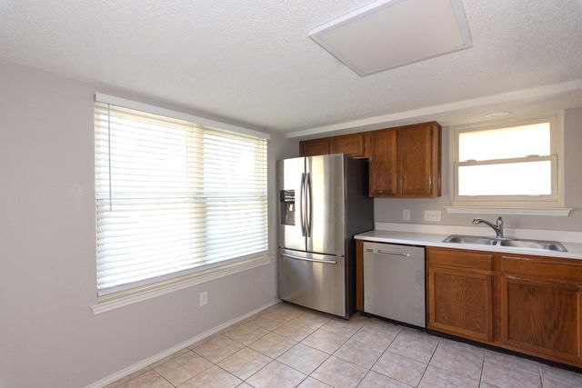 4009 Alexandria DR, Austin, TX 78749