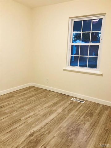 5325 Brooktop Court, Mehlville, MO 63128
