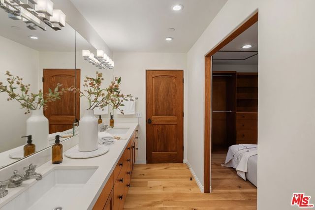 728 25th Street, Santa Monica, CA 90402