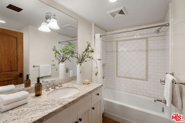 728 25th Street, Santa Monica, CA 90402