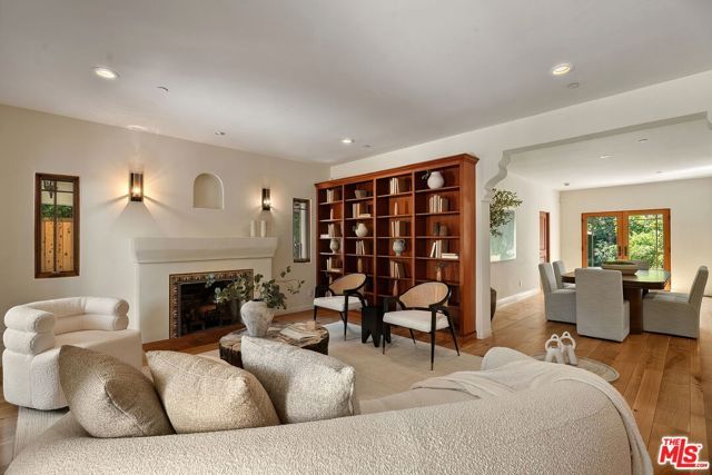 728 25th Street, Santa Monica, CA 90402