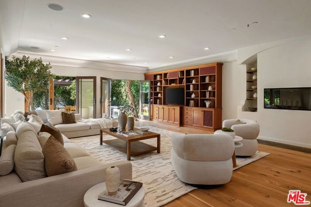 728 25th Street, Santa Monica, CA 90402