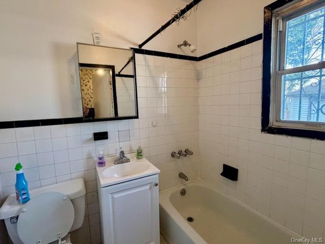 194-19 115th Avenue, Saint Albans, NY 11412